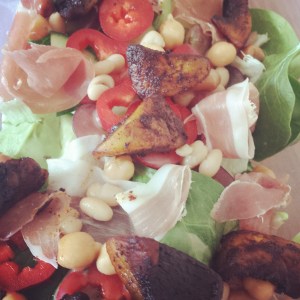 Parma-ham-smokey-mushroom- mixed-bean-salad