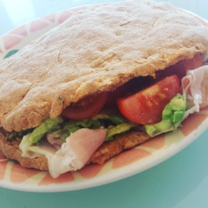 sweet potato-pita-smashed-avocado-prosciutto-cherry tomato